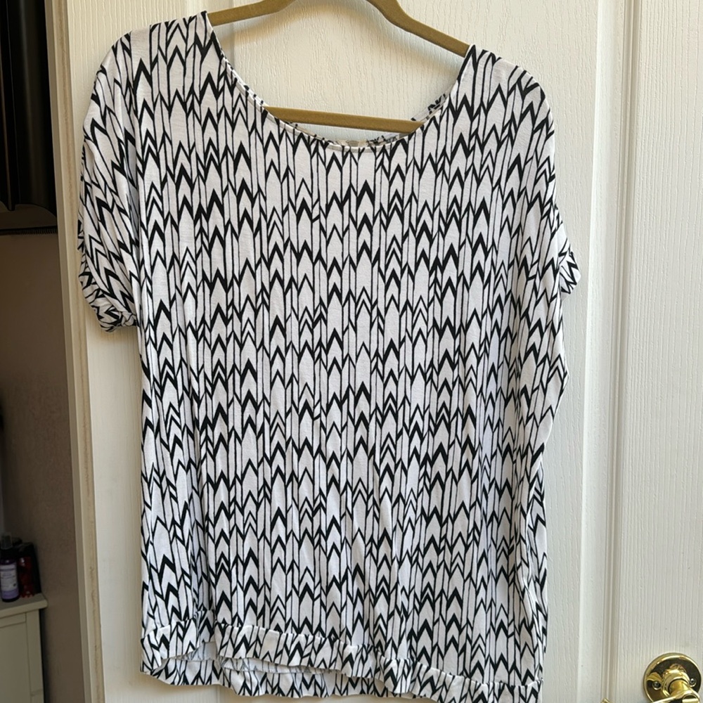 Chicos black and white cotton top